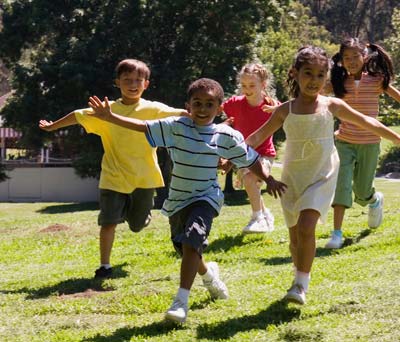 بازی با همسالان در افزایش نیافتن وزن کودکان تأثیر دارد